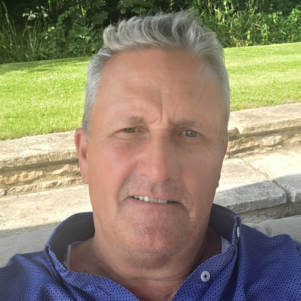 Simon McLaven